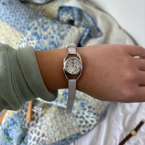 Y2k silver tone dainty watch